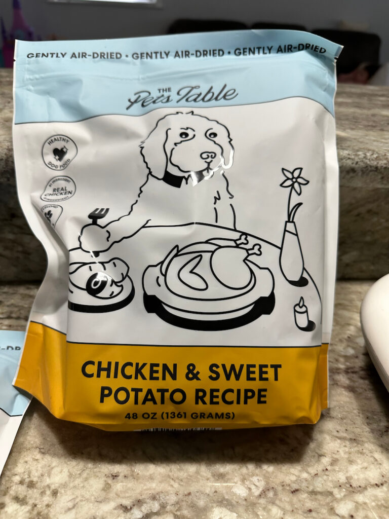 photo of bag of The Pets Table Chicken & Sweet Potato recipe 